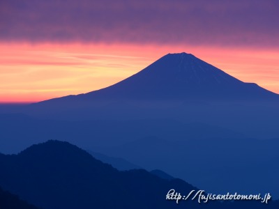蕎麦粒山からの富士山
