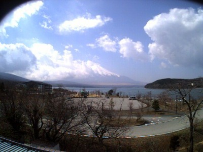 2015-03-22 11:40 富士五湖.TV 山中湖平野カメラ http://live.fujigoko.tv/?n=1