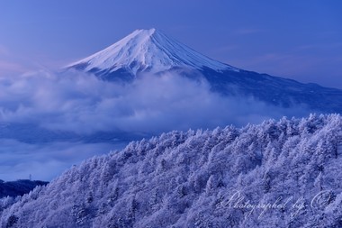 「今日はいいよ」と富士山に呼ばれて登ってきた。  ― 山梨県南都留郡西桂町・三ッ峠山 2013年2月