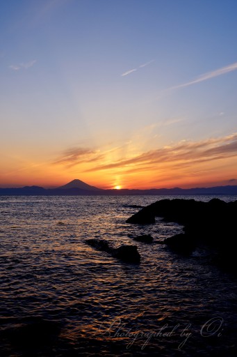 城ヶ島の夕日と富士山の写真