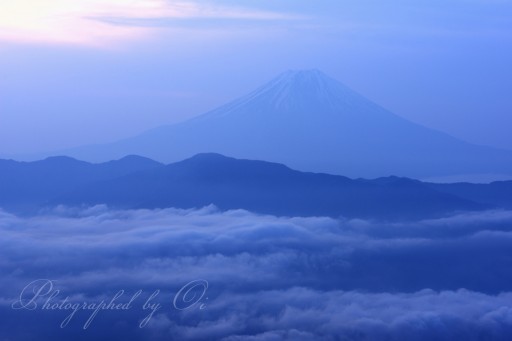 七面山の雲海の写真