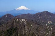 丹沢から見る富士山の写真 「丹沢岳景」