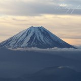 櫛形山から見た富士山の写真 「風格」