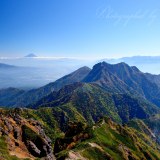阿弥陀岳の紅葉の写真 「彩り遥か」