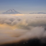 櫛形山林道から雲海と富士山の写真 「夜空の旅」