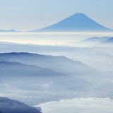 高ボッチ高原からの富士山の写真 「白銀のヴェールに包まれ」