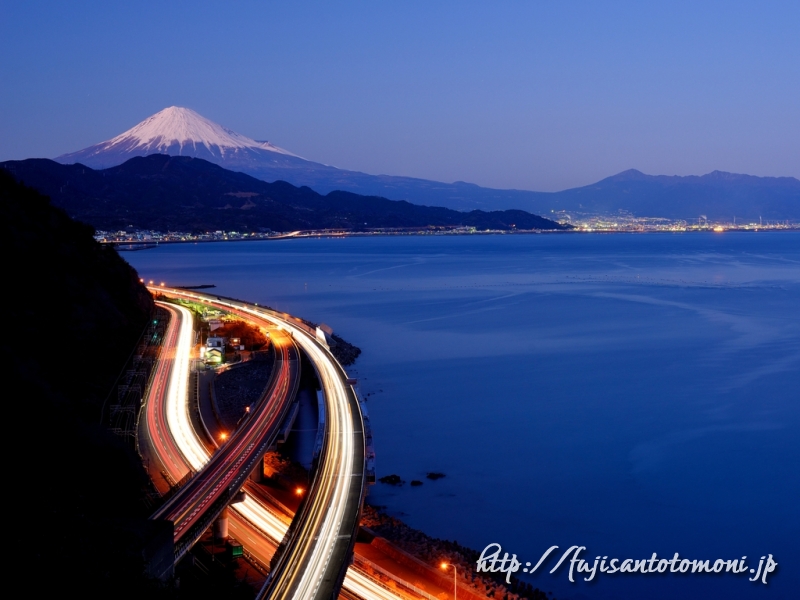 薩埵峠から望む富士山／Photo by 富士山写真家 オイ