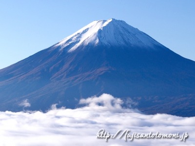 10月の富士山（新道峠より撮影）