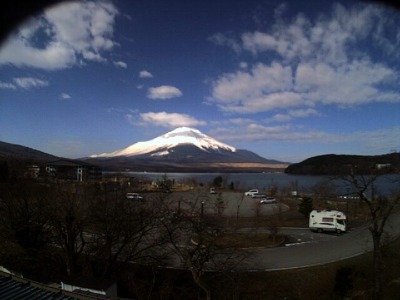 2015-03-29 08:54 富士五湖.TV 山中湖平野カメラ http://live.fujigoko.tv/?n=1