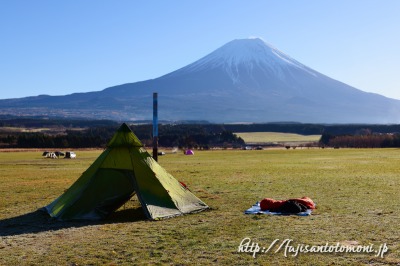 ふもとっぱらより望む富士山／Photo by 富士山写真家 オイ