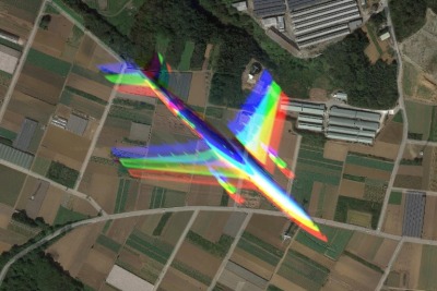 Googleマップに映り込んだ飛行機