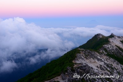 鳳凰三山から雲海と富士山