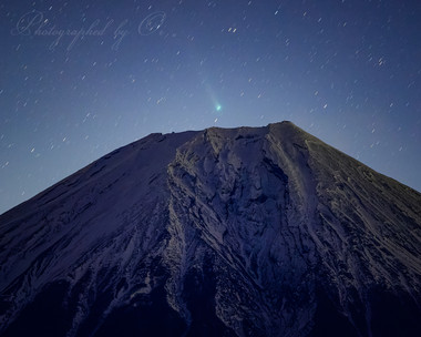 レナード彗星を乗せて。  ― 静岡県富士宮市 2021年12月