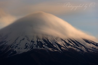 アイスクリームみたいな富士山。  ― 山梨県南都留郡富士河口湖町 2012年5月