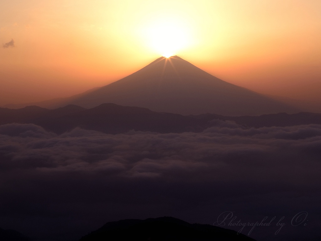 ӣ面山からの雲海とダイヤモンド富士の写真̌̎願いし来光̏ - ӣ面山・身延エリア࿸山梨ݼ࿹̍
