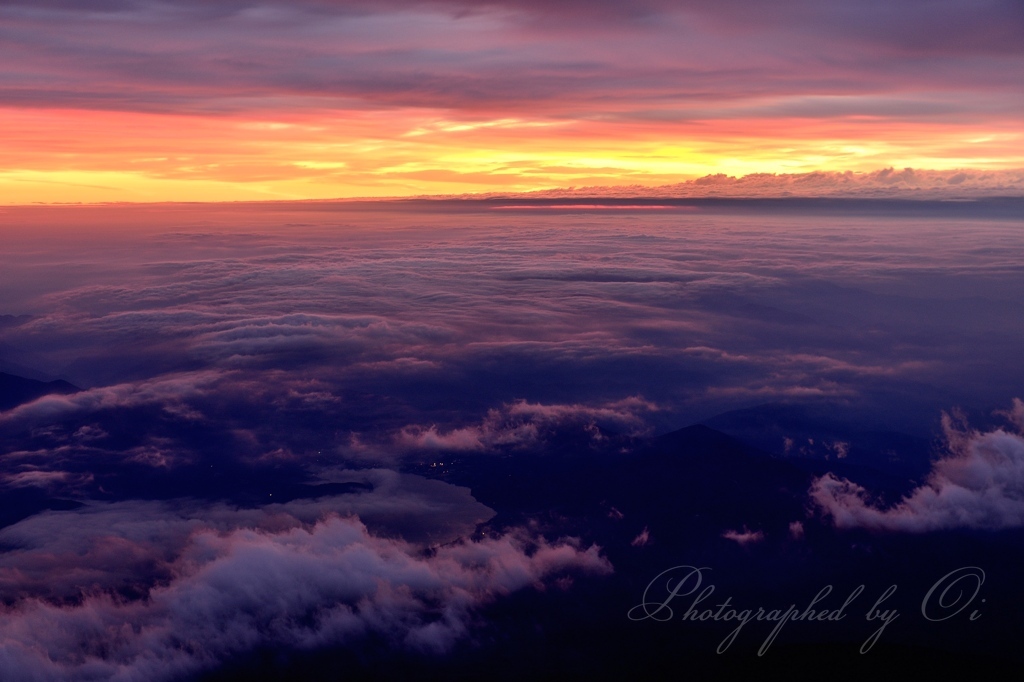 富士山から見た雲海と朝焼けの写真̌̎Birthday Celebration̏ - 富士山山ং・登山道エリア̍
