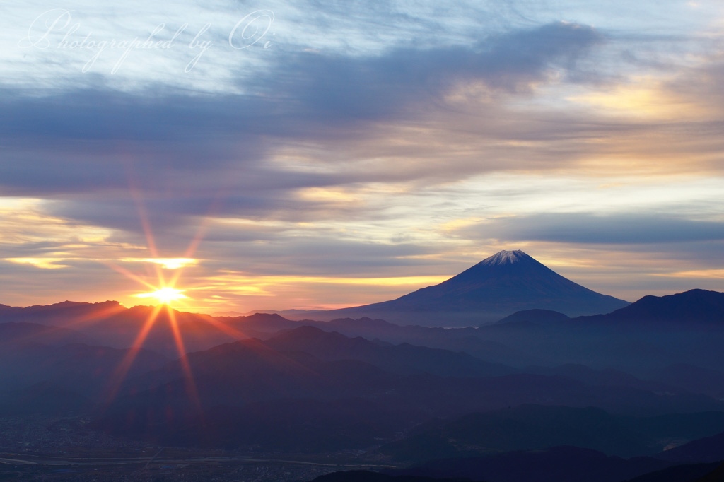 櫛形山からの御来光と富士山の写真̌̎琥珀色の眼̏ - 南アルプス前衛エリア࿸山梨ݼ࿹̍