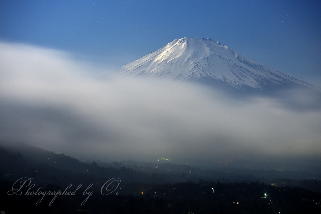 ٸ光銀富士の写真̌̎ٸ夜の秘め事̏ - 山中湖・忍野村・梨ヶ原エリア࿸山梨ݼ࿹̍