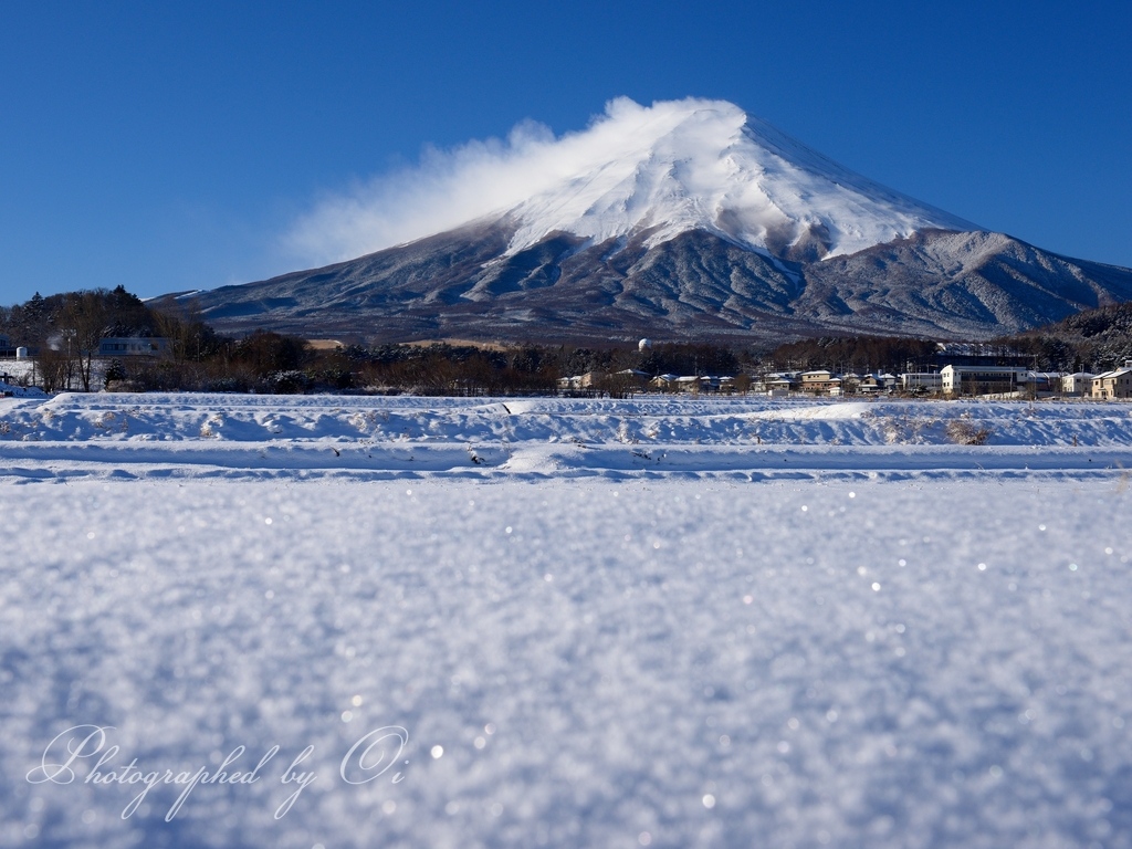 富士Չ田ע農村公園から望む富士山と雪景色の写真̌̎冬寒の朝̏ - 富士Չ田ע周辺エリア࿸山梨ݼ࿹̍