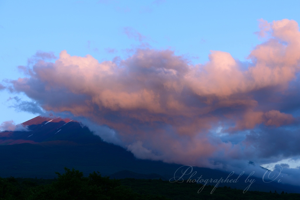 富士ヶ嶺高原の夕焼けの写真̌̎遮雲焼けても…̏ - 精進湖・本栖湖・富士五湖西部周辺エリア࿸山梨ݼ࿹̍