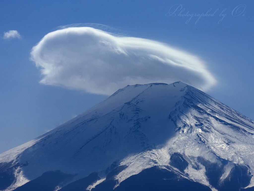 笠雲と富士山の写真̌̎リーゼント̏ - 富士Չ田ע周辺エリア࿸山梨ݼ࿹̍