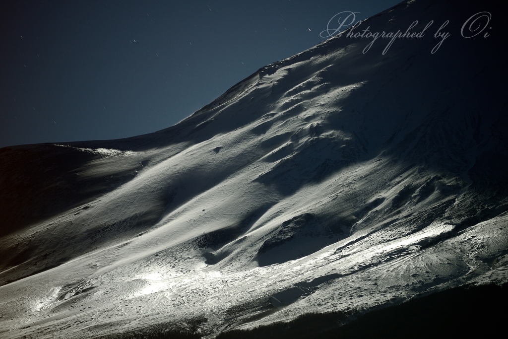 ٸ光に照る富士山の斜面の写真̌̎ADULTなӠ面̏ - 御殿場ע・׏山町エリア࿸静岡ݼ࿹̍