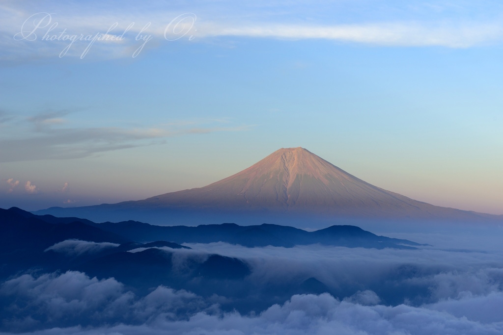 安ԍ峠の赤富士の写真̌̎夕照の勇姿̏ - 安ԍ奥山地エリア࿸静岡ݼ・山梨ݼ࿹̍