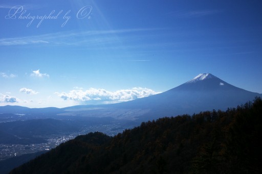 三つ峠から見る富士山の写真