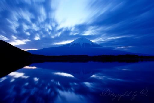 田貫湖の夜明けの写真