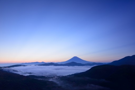 箱根大観山から雲海と富士山の写真