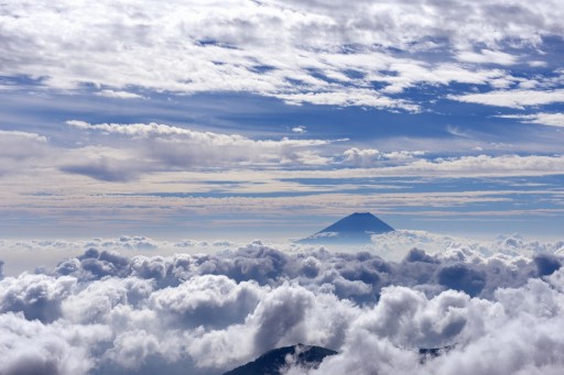 北岳から雲海と富士山の写真