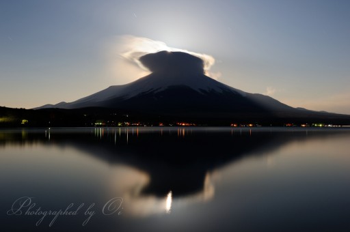 山中湖のパール富士の写真