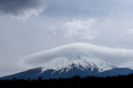 富士散策公園の笠雲富士山の写真