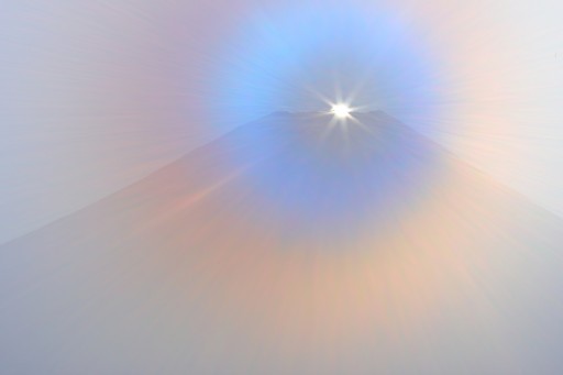 朝霧高原からのダイヤモンド富士の写真