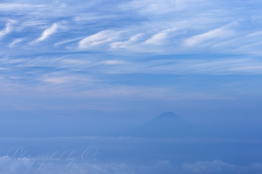 国師ヶ岳の雲海の写真