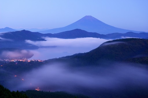 箱根大観山からの雲海と富士山の写真