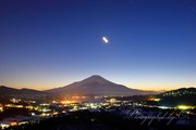 高指山からの夕景と富士山の写真 「Last Stroke」