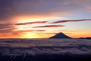 櫛形山から雲海と富士山の写真 「はじまりの合図」