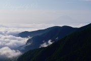 丸山林道の雲海の写真 「霞の海原」