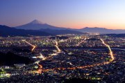 朝鮮岩からの夜景の写真 「煌きの夜明け」