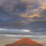 高指山の赤富士の写真 「堂々たる」