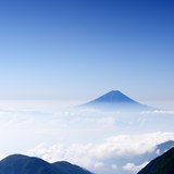 鳳凰三山(薬師岳)からの富士山と雲海の写真 「澄み渡る空に」