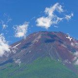 山中湖から夏の富士山の写真 「ぽっぽと湧く」