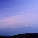 国師ヶ岳の朝焼けの写真 「大空色めく」