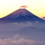 櫛形山から見た富士山の写真 「神の如し」