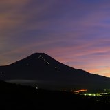 二十曲峠からの夕焼けと富士山の写真 「Twilight Trip」